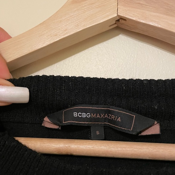 BCBG MAXAZRIA Black Sleeveless Top with beads and 100% Merino Wool - Picture 2 of 5